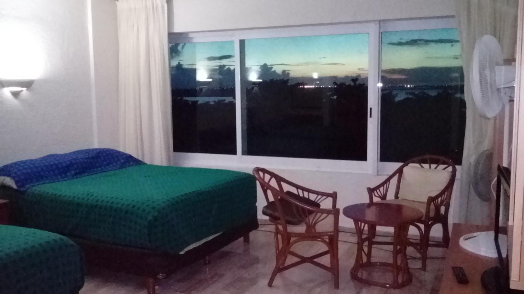 Suites Brisas Cancún Extérieur photo